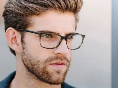 September 2018 | Hamburg Eyewear - Klare Linien und zeitlose Farben